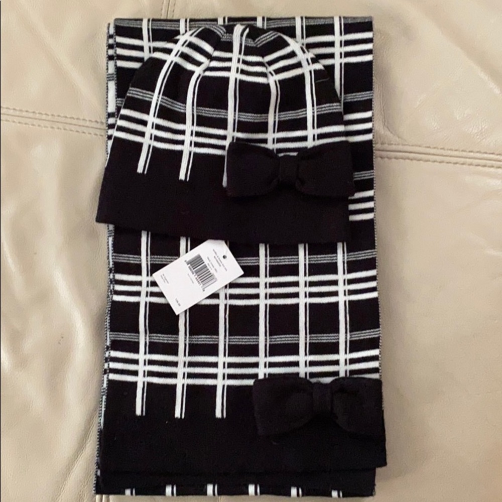 Kate Spade hat & scarf set